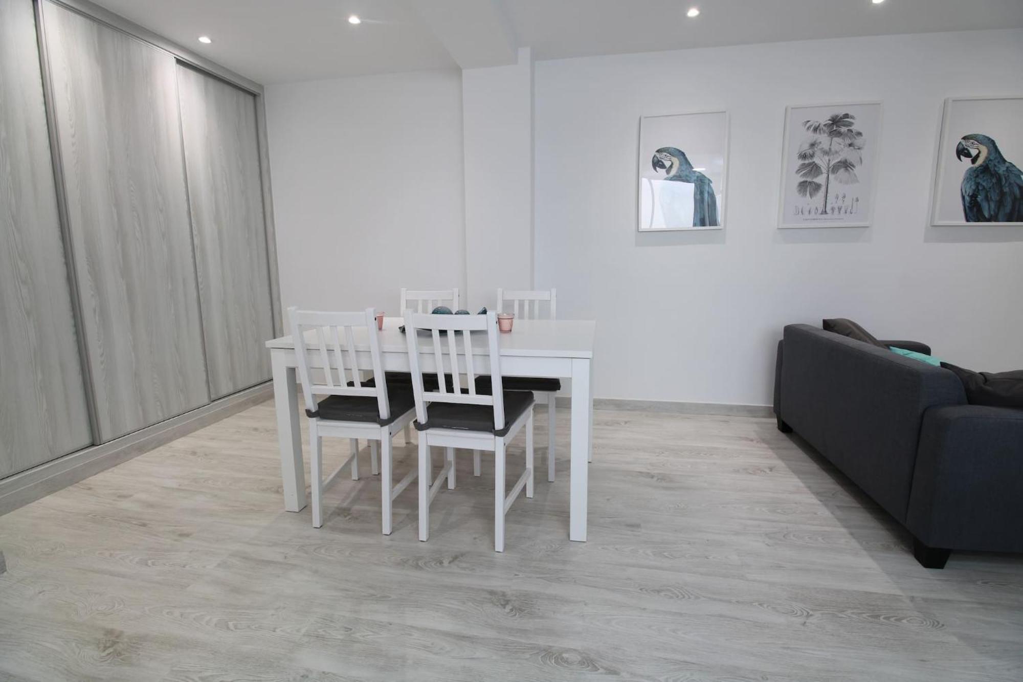 Vacansis Malvarrosa Apartment Валенсия Екстериор снимка